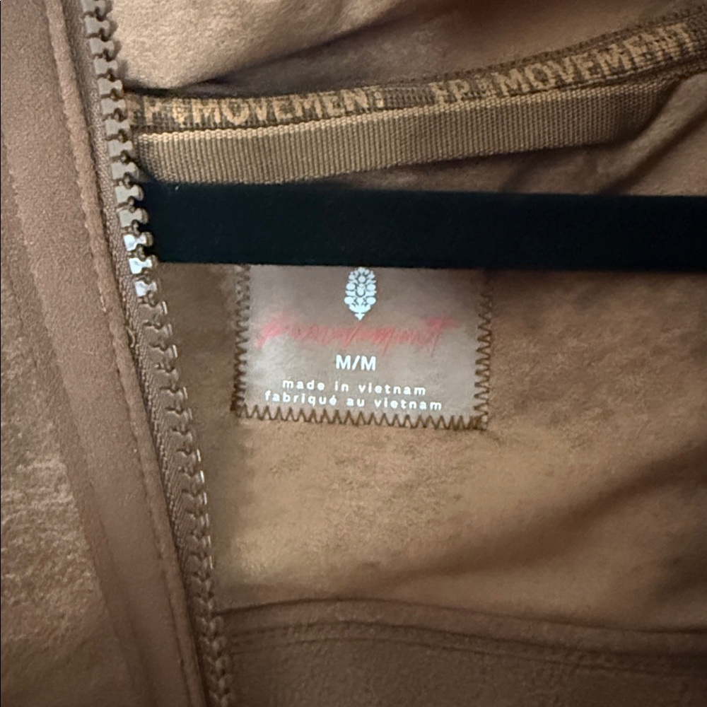 NWT FP Movement Canyon Crushin’ Jacket - Picture 4 of 4
